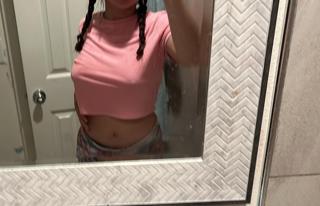 Puta guerita tetona expuesta preview 43