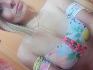 Hermosa enfermera amateur preview 37