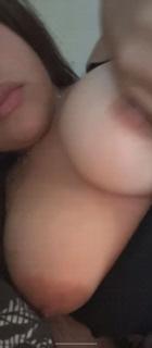 Puta guerita tetona expuesta preview 15