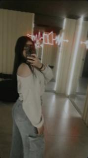 Unas amigas  preview 1