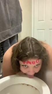 Down Fall of Chunks bimbo to Pig preview 1