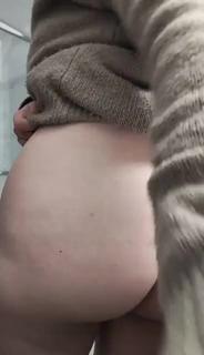 Exhibitionist webslut preview 3