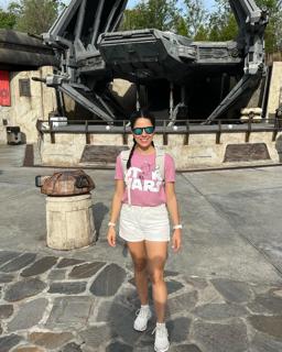 Star Wars fan enjoy the saber preview 2