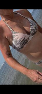 Cuckson's mom shared as requested. preview 8