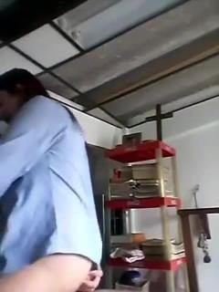 Madre e hijo en casa a solas preview 1