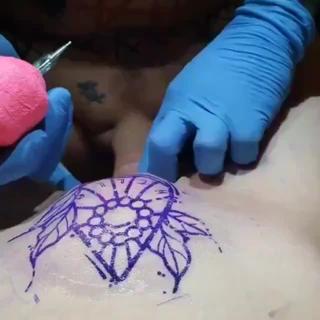 That`s why I love tatoos preview 1