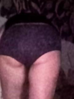 Cuckson's mom creepshots shared as he requested it. Come and get yours shared. preview 3