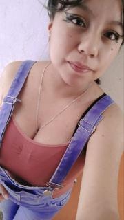 Puta flaquita tetona expuesta preview 3