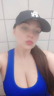 Thick piggy wants to be degraded. preview 3