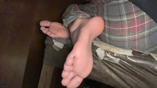 sexy arched feet preview 86