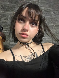 I think it's much better without clothes... F19