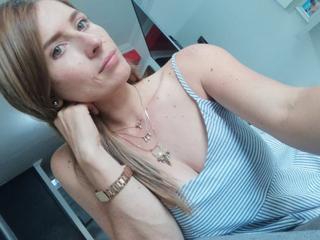 Hermosa enfermera amateur preview 35