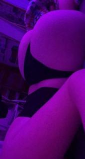 Nice butt and tits preview 3