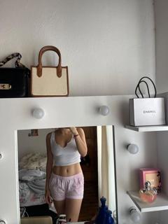 Hermosa culona expuesta preview 20