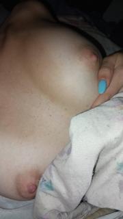 Novinha que empurro, se exibindo pra mim preview 1