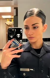 Muy tetona preview 5