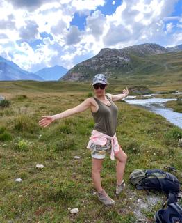 Sexy mom and daughter preview 4