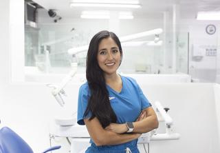 Una dentista muy puta preview 1