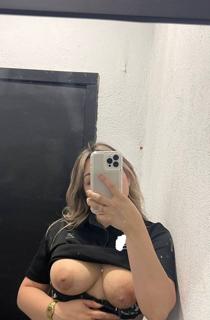 Guerita tetona expuesta preview 29