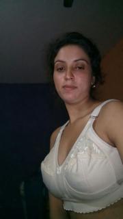 Hot Aunty Nudes preview 2