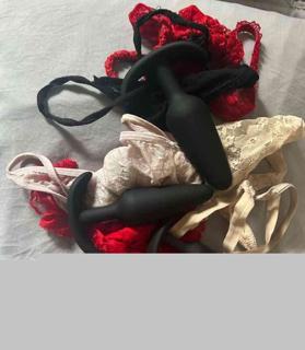 Cuckson's hot mom creepshots exposed as he wanted it. preview 3