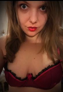 Down Fall of Chunks bimbo to Pig preview 13